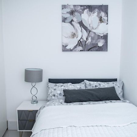 1B Apartment, 30 Mins To Oxford Street Londres Exterior foto