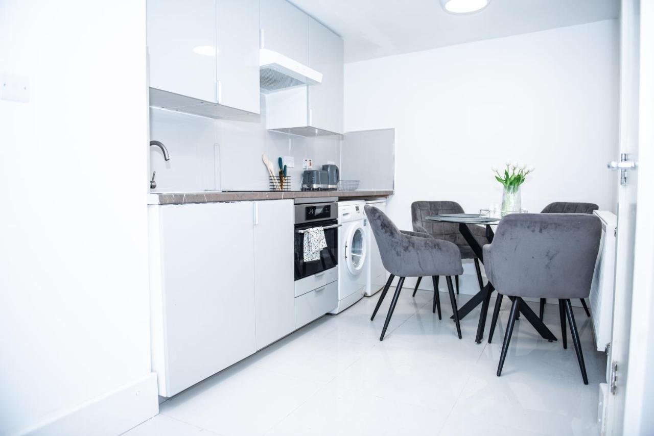 1B Apartment, 30 Mins To Oxford Street Londres Exterior foto