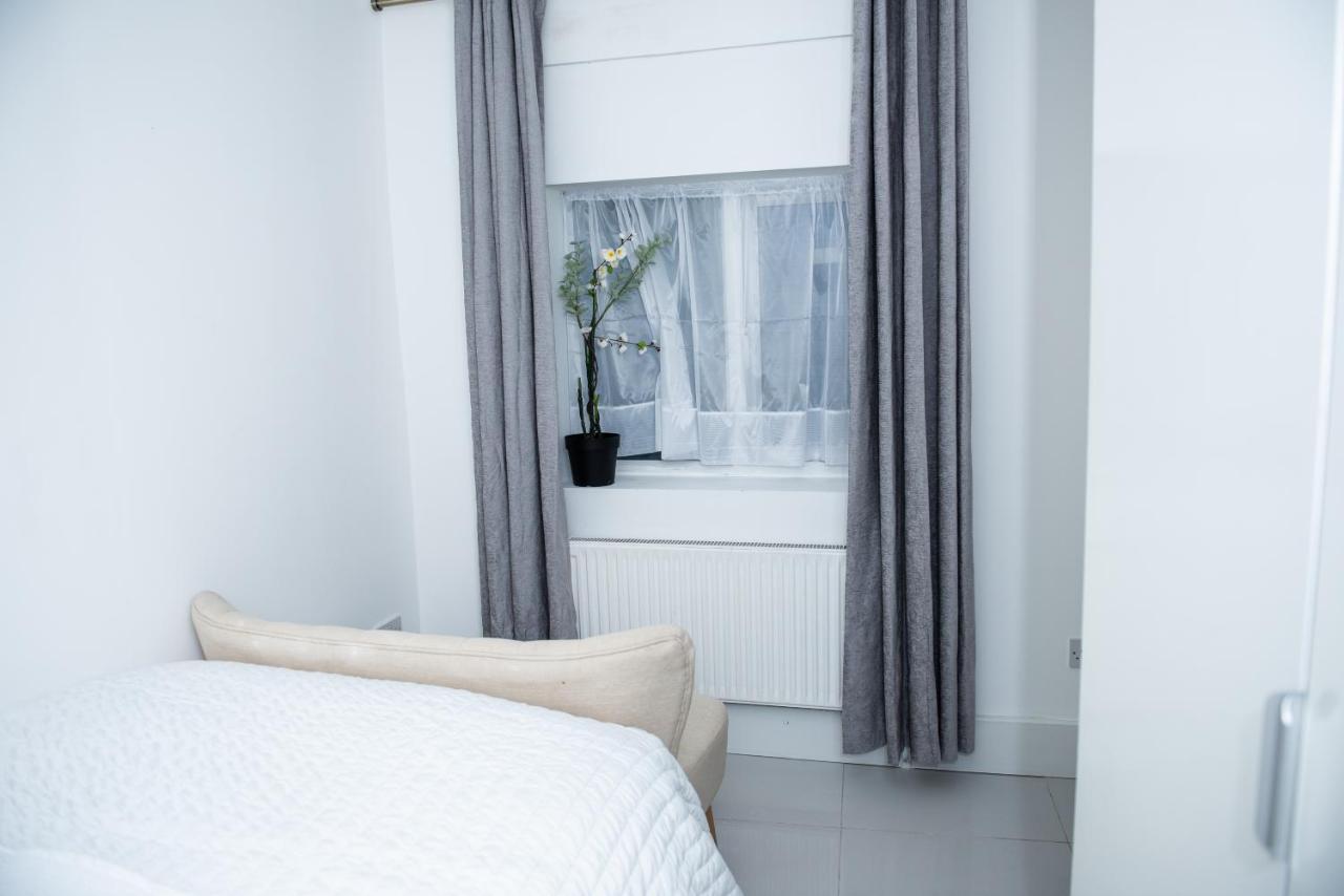 1B Apartment, 30 Mins To Oxford Street Londres Exterior foto