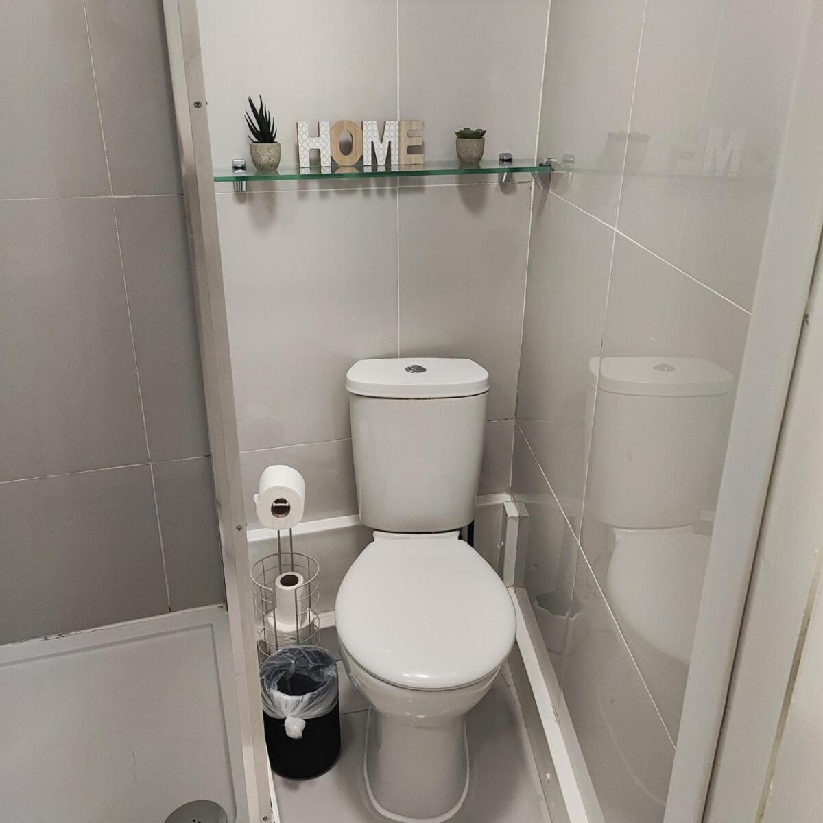 1B Apartment, 30 Mins To Oxford Street Londres Exterior foto