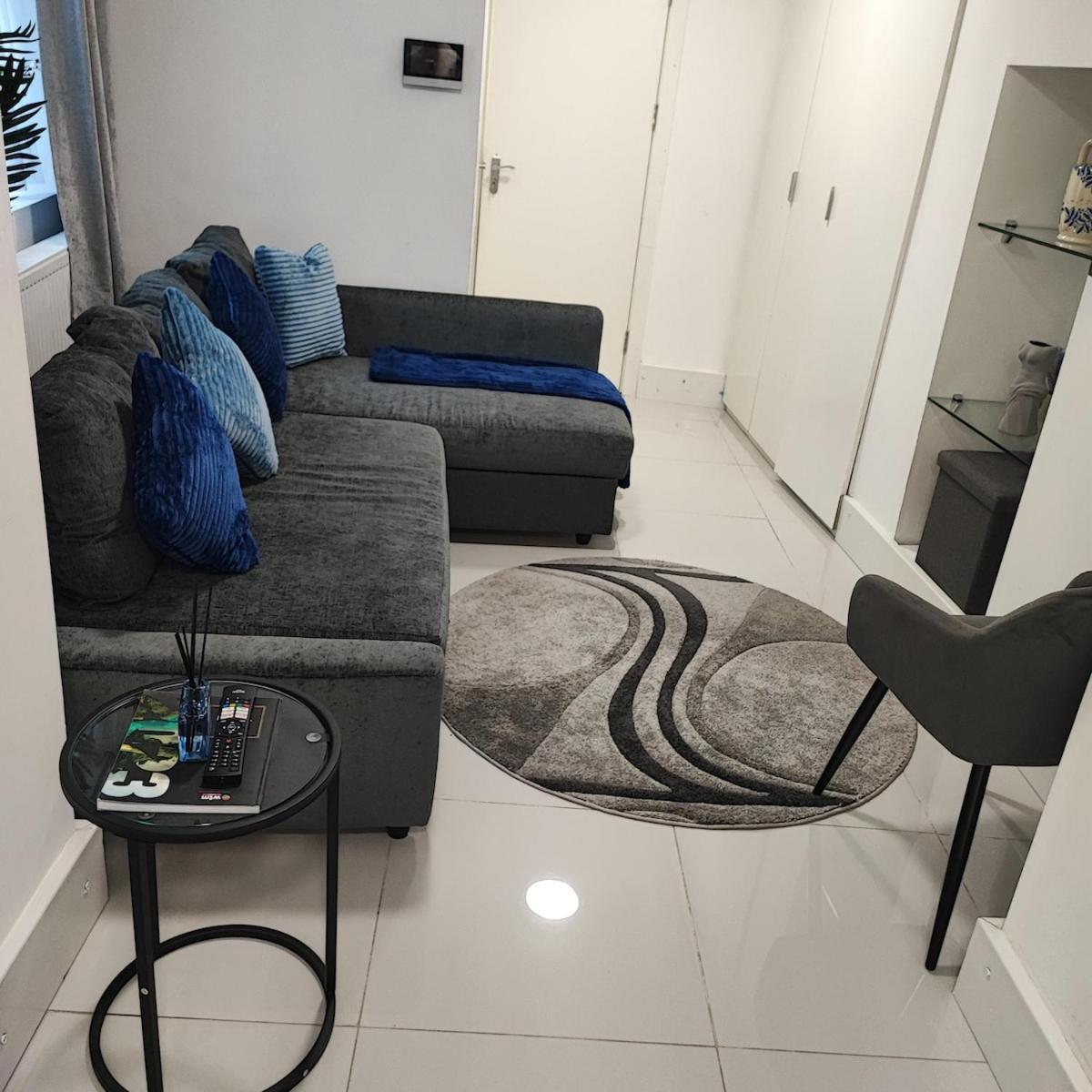 1B Apartment, 30 Mins To Oxford Street Londres Exterior foto